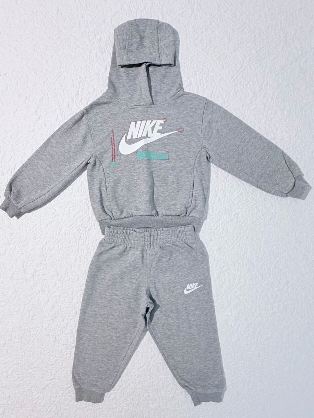 Nike | Boys Size 4 | Grey | Pullover Hoodie & Jogger Set | Retail $65